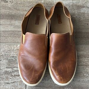OluKai Women's Leather Slip-On Moccasin in Cognac Brown 9,5